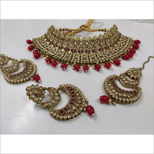 Ladies Kundan Choker Necklace Set