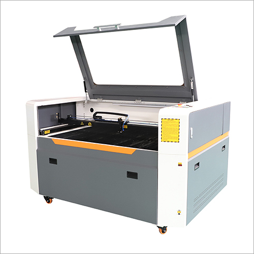 Automatic Laser Cutting And Engraving Machine