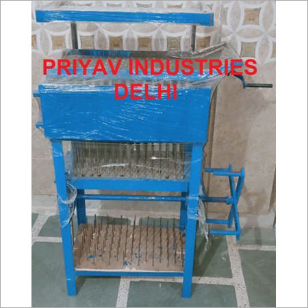 Stand Candle Making Machine Production Capacity: 220 Kg/Hr