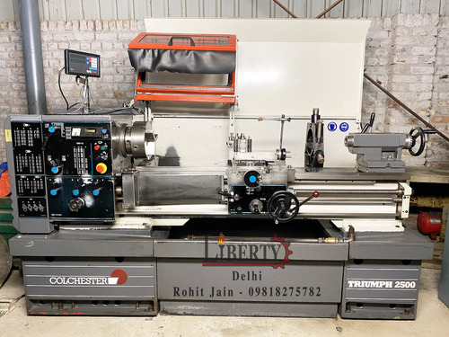 Colchester Triumph 2500 Lathe Machine