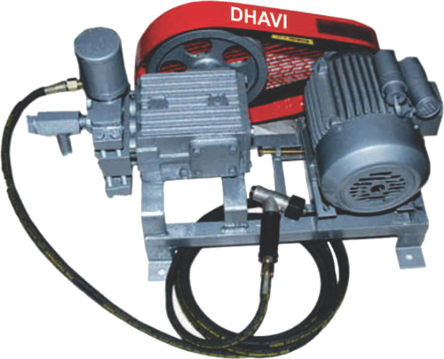 Car Washer By DHAVI MACHINE PRIVATE LIMITED