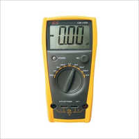 Digital Capacitance Meter