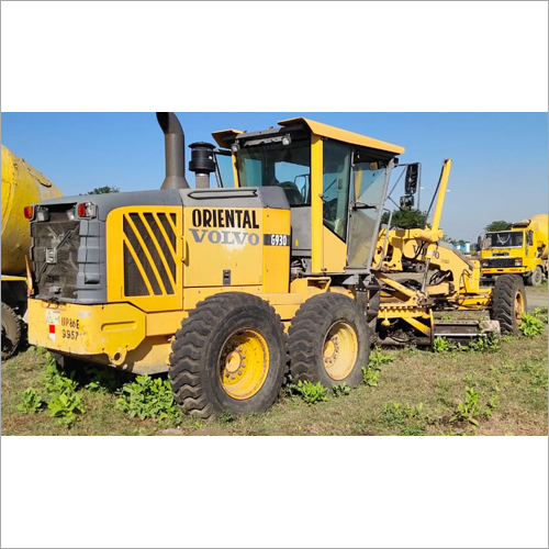 Motor Grader - Strong Steel, Large Size, Heavy-Duty | Adjustable Blade, Powerful Engine, Efficient Operation, Precise Grading, Smooth Operation