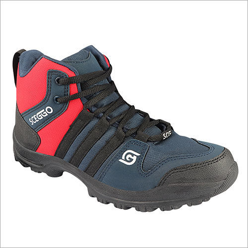 Trekking Shoes