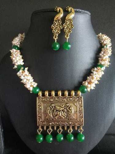 Pearl Jukhi Beaded Necklace Set