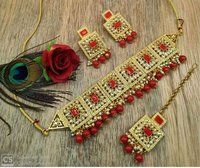 Kundan Choker Necklace with Earrings