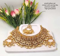 Golden Metal Kundan Choker Necklace Set