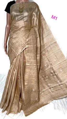 Unique gorgrous hand applique work on pure desi tussar (kosa) silk saree, with blouse 6. 5 mtrs
