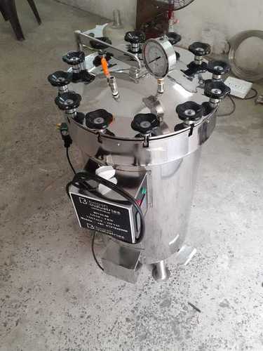 Double Walled Autoclave