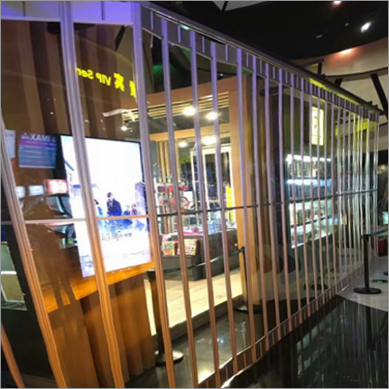 High Transparent Commercial Folding Door