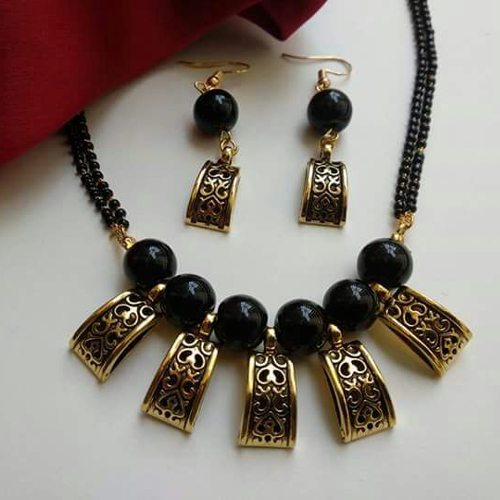 Beaded Mangalsutra With Earrings