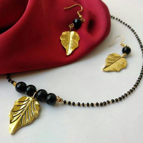 Leaf Design Mangalsutra with Earrings