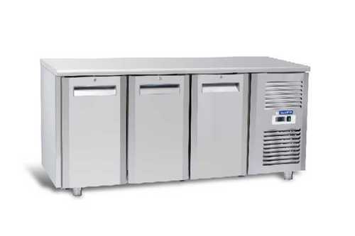 Blue Star 3 Door Under Counter Chiller - Uc3100a