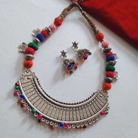 Oxidized Pendant Threaded Necklace Set