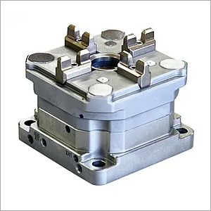 Pneumatic Chucks