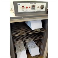 Pcb Drying Oven - Mild Steel, 20 Swg Thickness | Temperature Range: 50 To 300 Â°c, Digital Pid Controller, 3 Kw Power, 4 Trays, Powder Coated Finish
