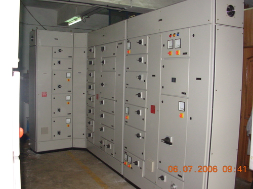 Power distribution board