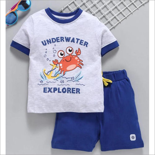 Washable Kids Designer T Shirt With Shorts Set