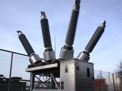 Dead Tank Compact Air Insulated Switchgear