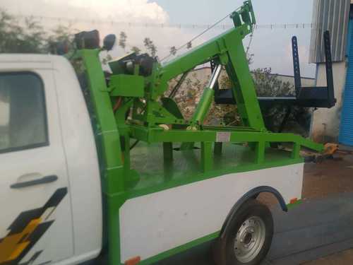 Two Wheeler Under Lift Recovery Vehicle