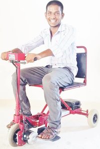 MOBILITY SCOOTER