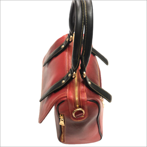 Ladies Leather Zipper Hand Bag