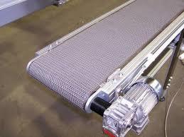 Titan Wire Mesh Belt Conveyor - Stainless Steel | Versatile for Hot, Cold, and Oily Products, 1 Year Warranty