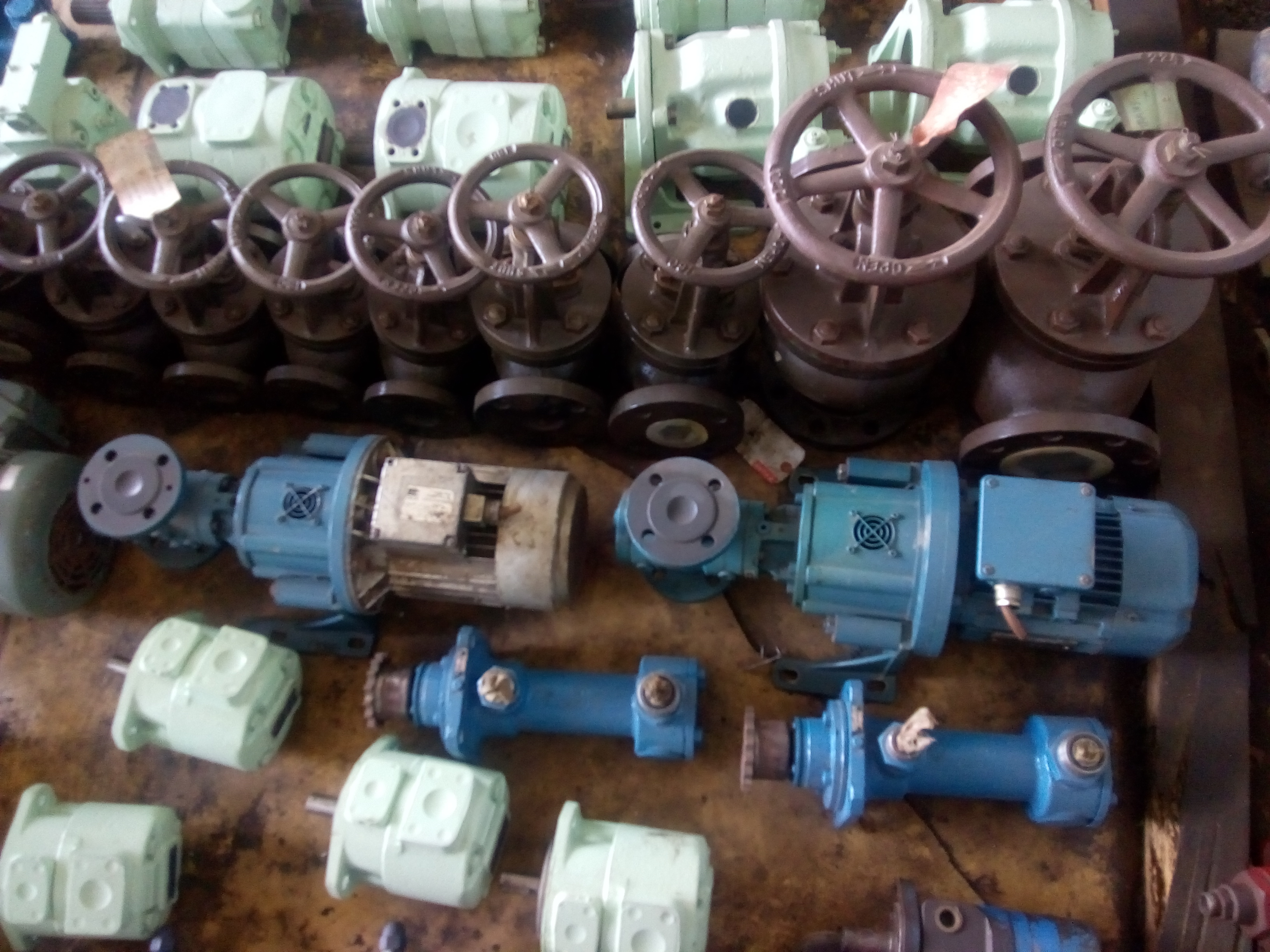 Helical And Vertical Gear Box Motor