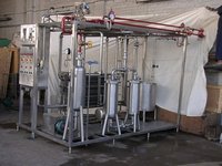 Juice Pasteurizer - Stainless Steel, Customizable Dimensions, Variable Capacity , 70-95°c Temperature Range, Steam Or Electric Heating, Plc Control System, Centrifugal Pump