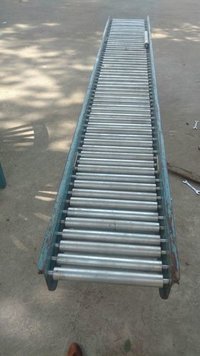Chain Driven Roller Conveyors - Material: Ss