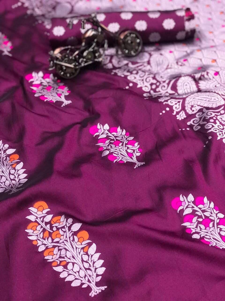 Ladies Trendy Lichi Saree