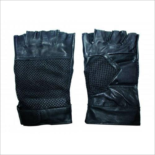 Gym Sports Gloves By SINGH SPORTS AND FITNESS CO.