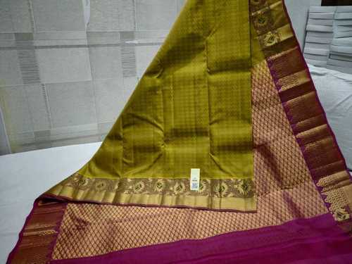 Ladies Stylish Silk Saree