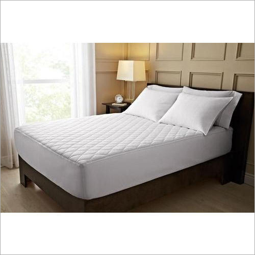 Quilted Mattress Cover By ANNVI TRADING CO.