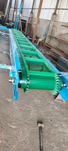 Sidewall Cleated Conveyor