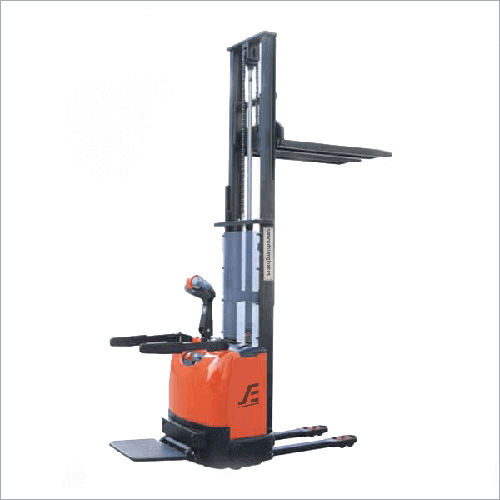 Fully Electric Hydraulic Stacker