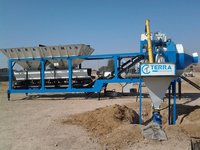Mobile Concrete batching plant with reversible drum type mixer