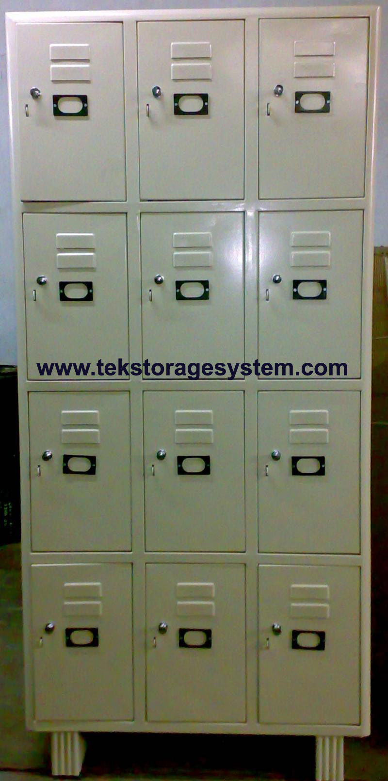 Industrial Worker Locker 12 Door