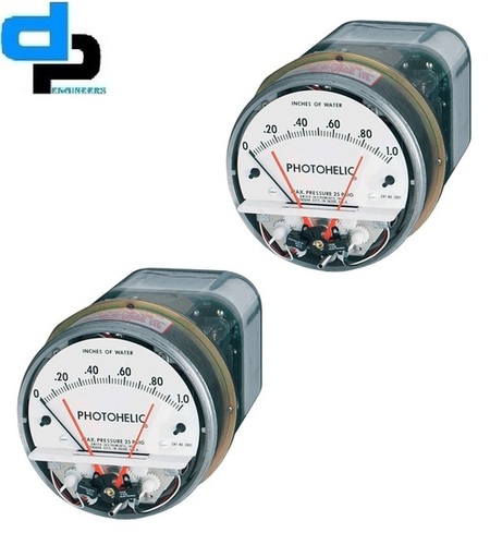 Dwyer A3000-100CM Photohelic Pressure Switch Gauge Range
