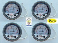 Dwyer A3000-250CM Photohelic Pressure Switch Gauge Range 0-250 cm w.c.