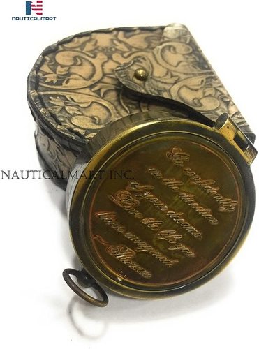 Black Antique Nauticalmart Thoreau'S Go Confidently Poem Engraved Pocket Compass With Leather Case (Black Antique)