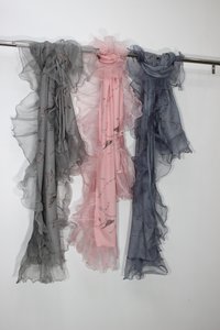 Cashmere Frill Crystal  Stole