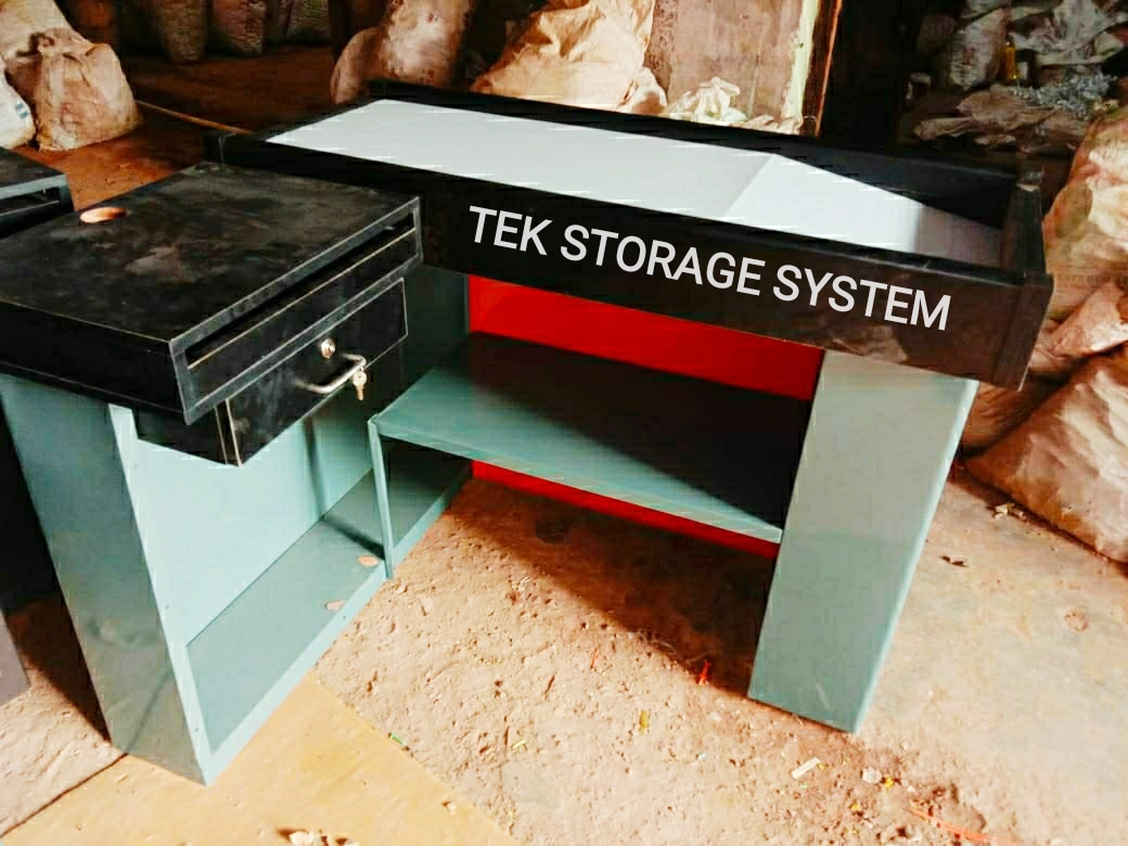 Cash Desk Counter