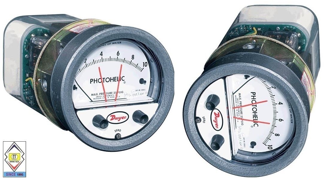 Dwyer A3000-80MM Photohelic Pressure Switch Gauge Range 0-80 mm w.c
