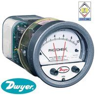 Dwyer A3003 Photohelic Pressure Switch Gauge Range 0-3.0 Inch w.c.