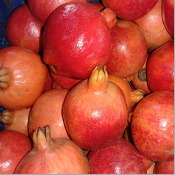Fresh Pomegranate - Organic Whole, Natural Shape | Sweet & Sour Flavor, Rich Red Seeds, Concentrated Fiber, Expertly Cleaned Packaging