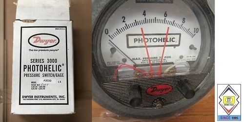 Dwyer A3201 Photohelic Pressure Switch Gauge Range 0-1 psi.