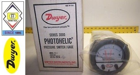 Dwyer A3204 Photohelic Pressure Switch Gauge Range 0-4 psi.