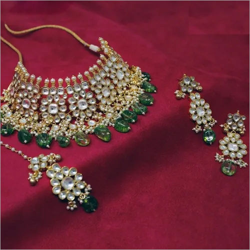 Kundan Necklace Set