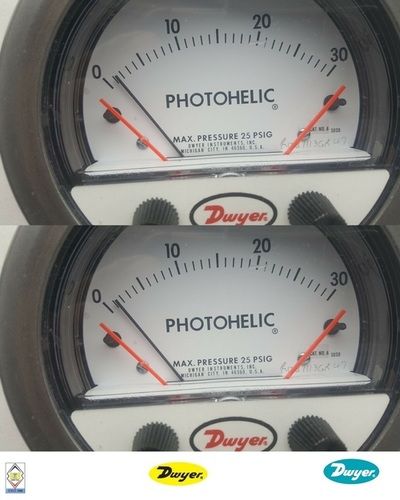 Dwyer A3300-1KPA Photohelic Pressure Switch Gauge Range .5-0-.5 kPa.